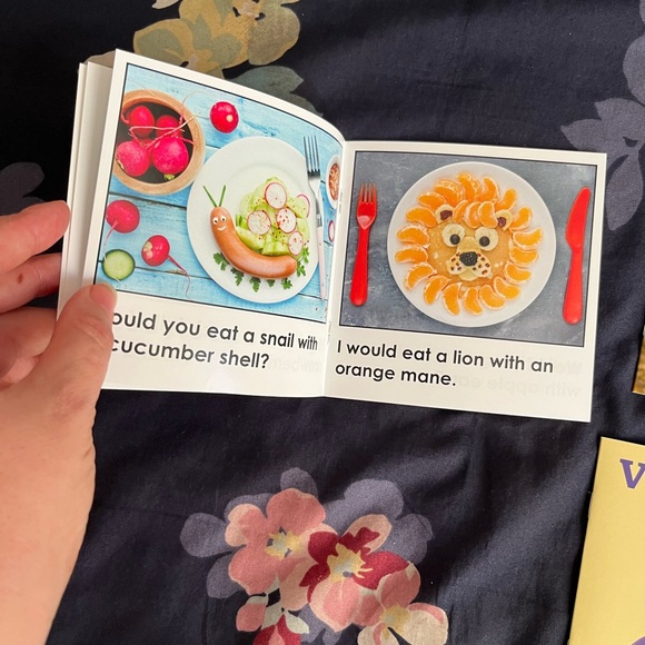 Mini Books Bundle - Picture 3 of 11